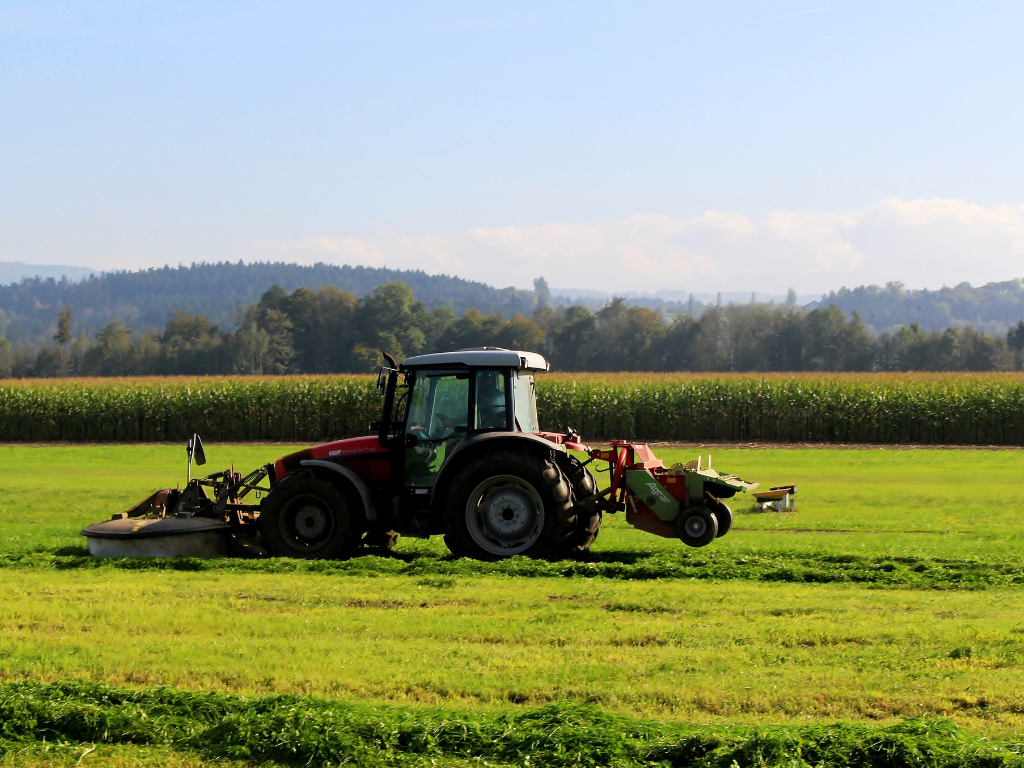 Tractor Ride on Mower