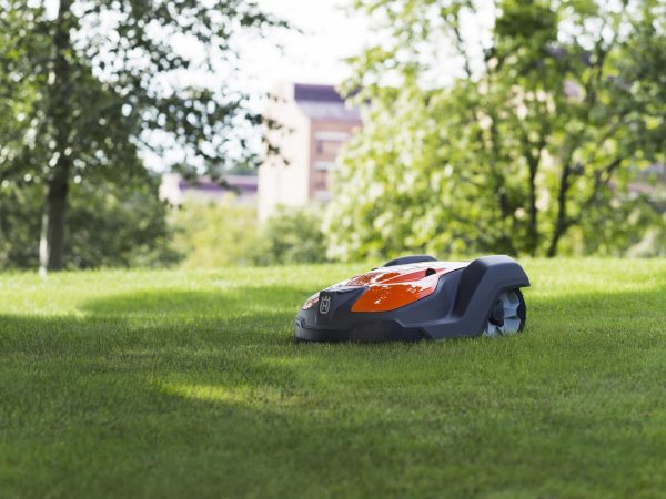 HUSQVARNA AUTOMOWER® 550 - Image 5